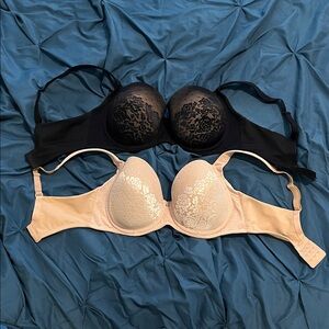Soma Stunning Support Black and Cream Lace Bras 32DD